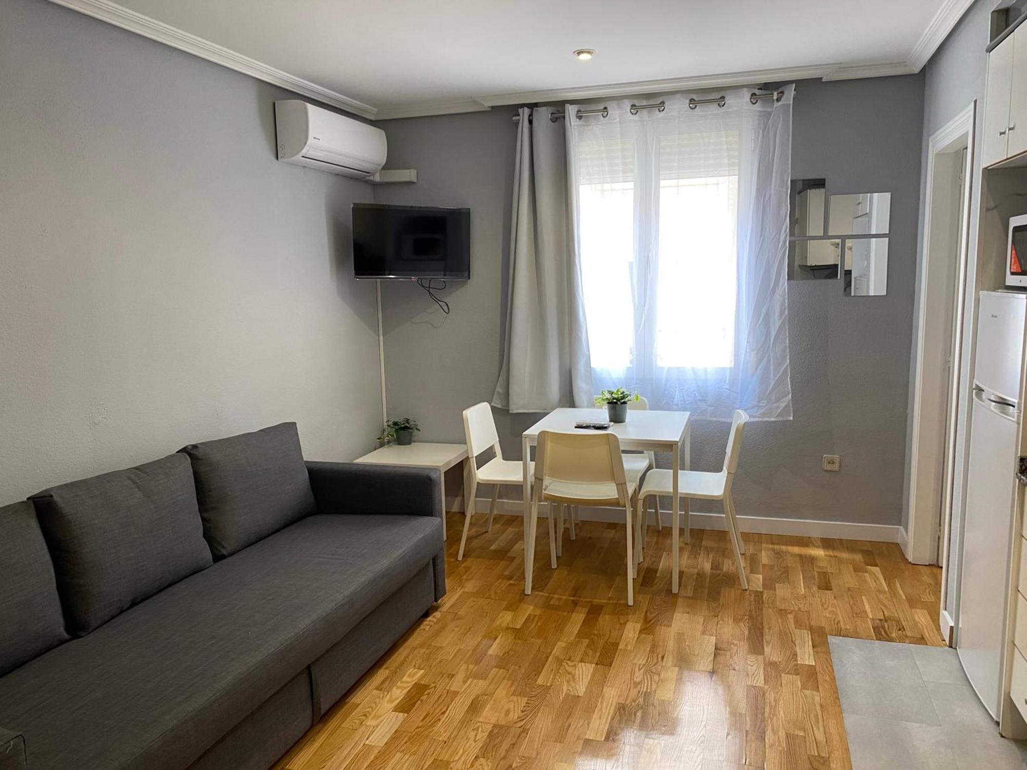 Apartments Madrid Principe 2 Exterior foto